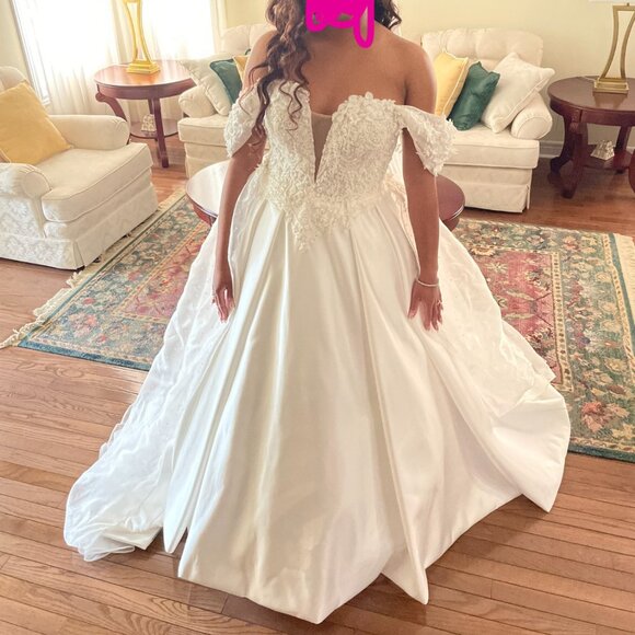 Custom Couture Off-Shoulder Wedding Dress w/ Detachable Train – Worn Once - Picture 1 of 7